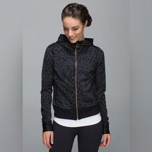 Lululemon Namaskar Hoodie Animal Swirl Deep Coal Black / Black - Size 6